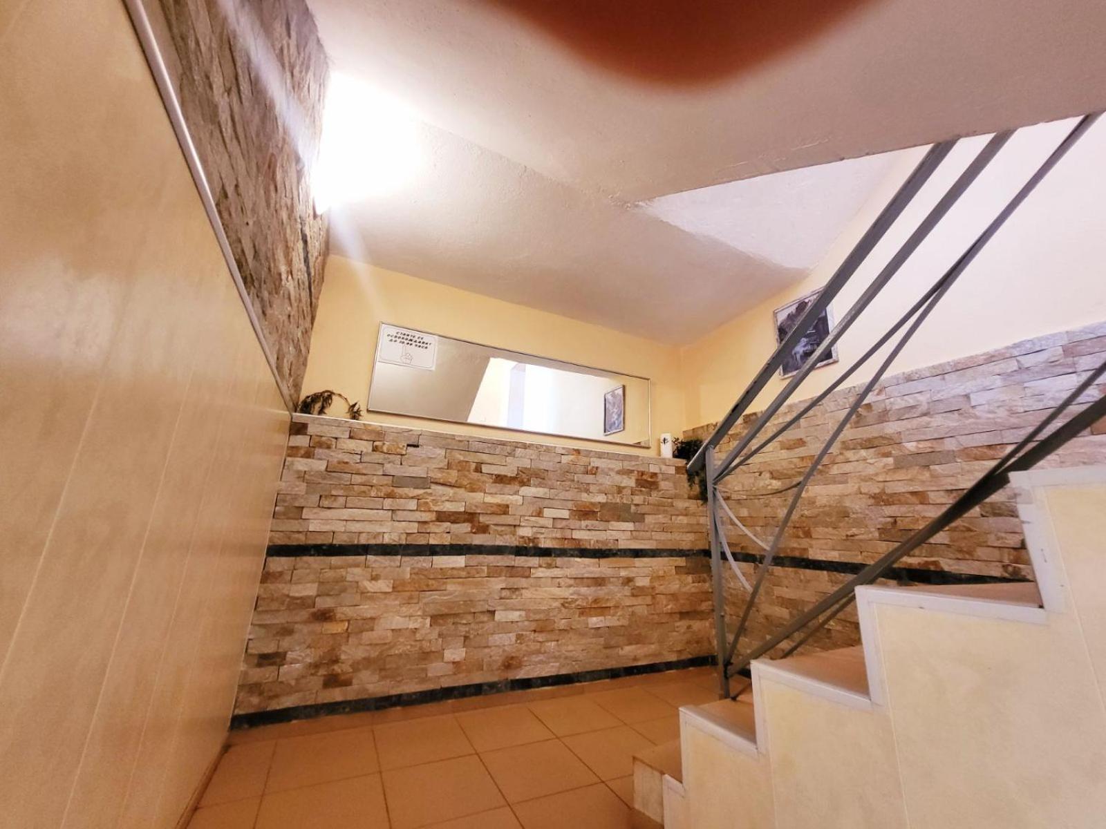 Kazlarov Guest House 키텐 외부 사진
